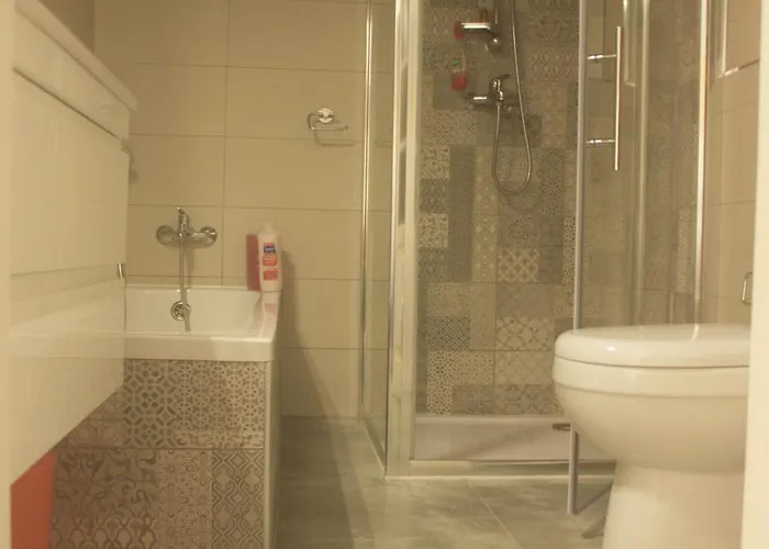 Ubytování v soukromí Giljana Ensuite Shared Terrace & Kitchen Saint Julian's